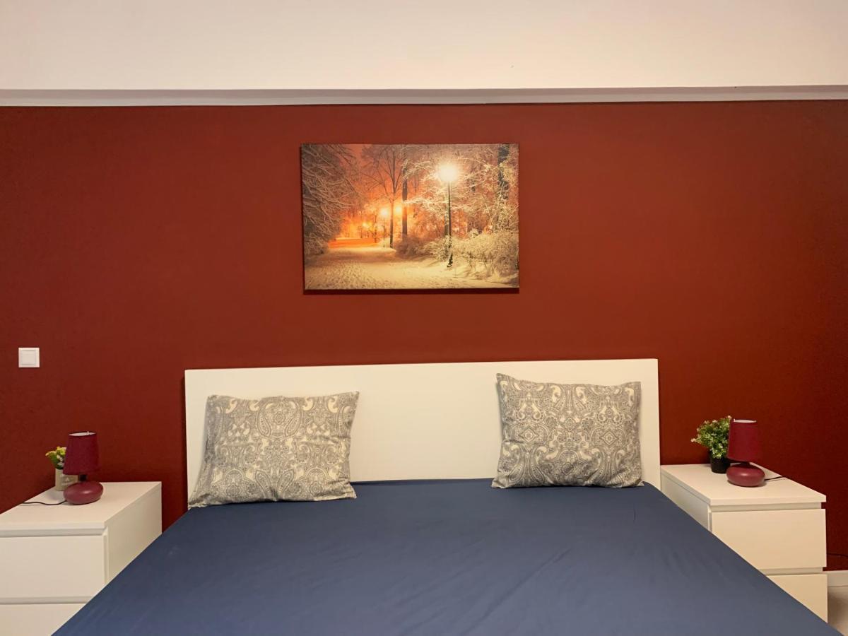 City Center Villa Apartament Bucharest Luaran gambar